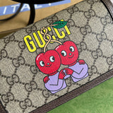 Handle and strap detail of sleek polished women's handbag – women's everyday handbag