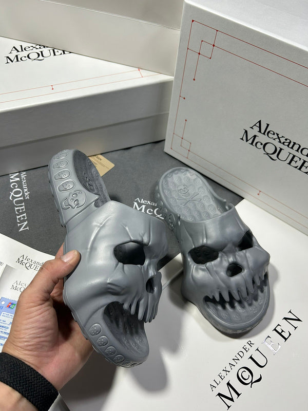 Alexander McQueen shoes Style 012 - sole and craftsmanship detail