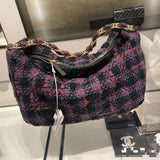 Zivas Charm Sleek Silhouette Designer Handbag (Everyday Luxury Essential) – Close-Up Detail
