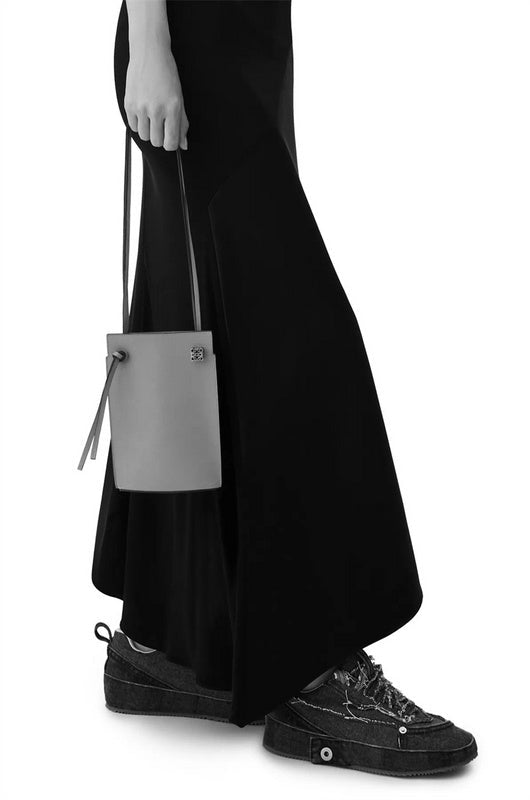 Ziva's Charm handbag – detail view (21cm*15cm*5cm)