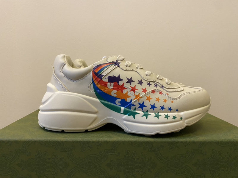 Gucci classic monochrome luxury sneakers view 7 cushioned comfort fit
