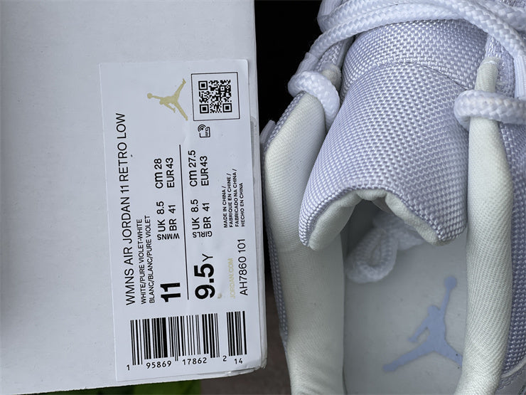 Nike Men's & Women's Iconic Street Trainers — Style 227 angle view