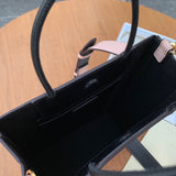 Ziva's Charm handbag – detail view (26cm*19cm*8cm)