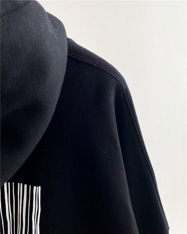 Styling view of Balenciaga luxury piece style No.402