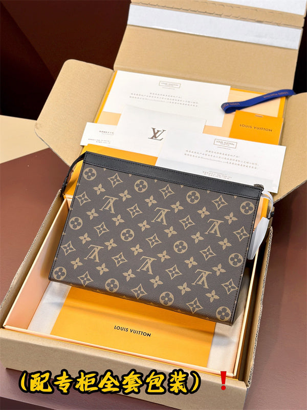  understated top-handle bag styled with outfit 12