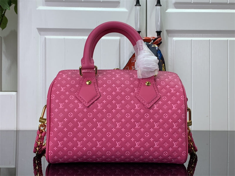  refined carryall bag styled with outfit