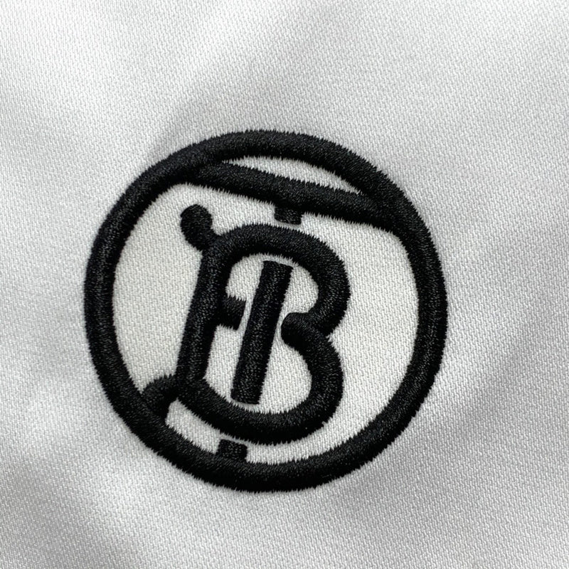 Back view of Burberry luxury piece style No.006