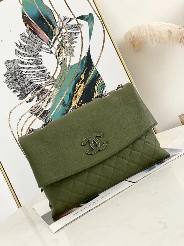 Zivas Charm Streamlined Design Fashion Handbag (Everyday Luxury Essential) – Front View