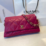  spacious purse view 5