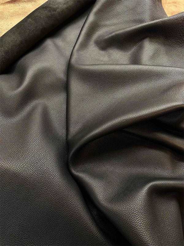  shoulder bag interior and compartment view