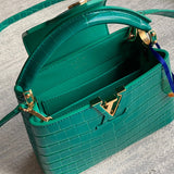  smart shopper bag detail view showing craftsmanship