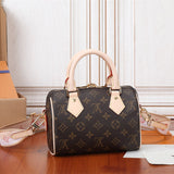  Graceful shopper bag front view 13