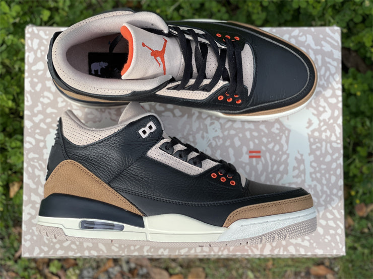 Nike Men's & Women's Luxury Low-Top Trainers — Style 237 interior view