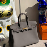  Sleek shopper bag front view 7