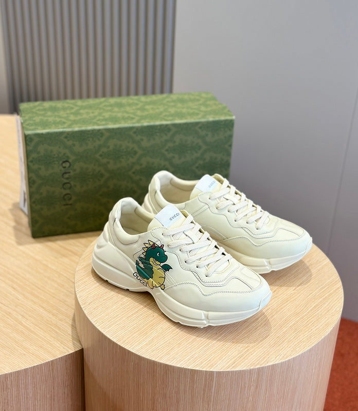 Gucci fresh white-and-black luxury sneakers view 5 streetwear statement look