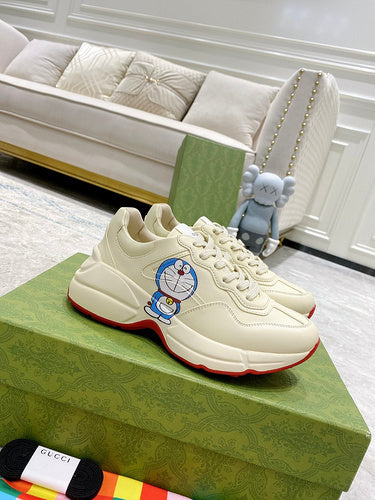 Gucci Streetwear sneakers in neutral cream breathable knit upper front view