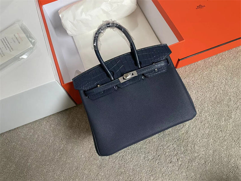 Interior view of modernist premium bag