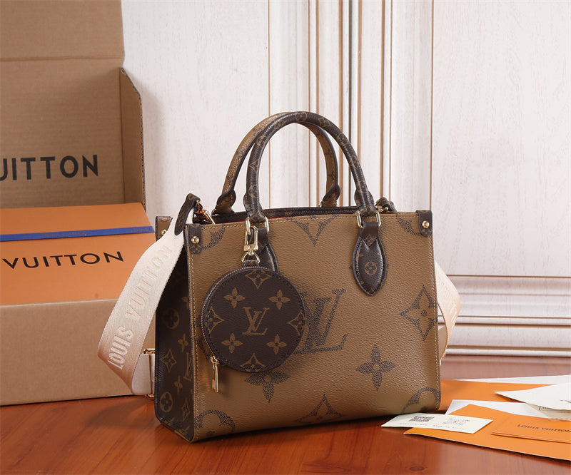  satchel interior and compartment view 9