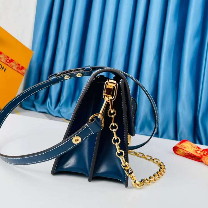 Styled lifestyle shot of modern elevated women's handbag – women's premium purse