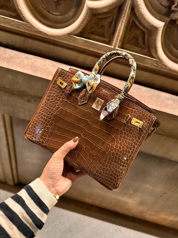 Understated bag women's premium everyday handbag