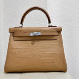  Refined satchel front view 19