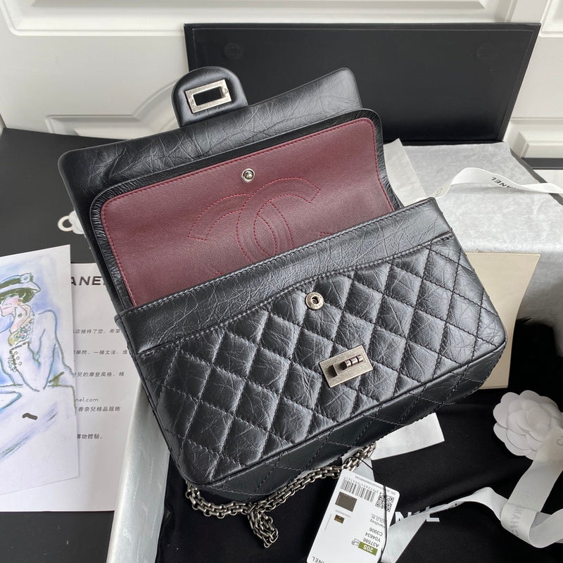  women's handbag, versatile design, view 5