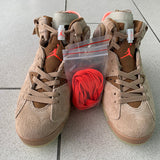Nike Men's & Women's Premium Casual Sneakers — Style 196 interior view
