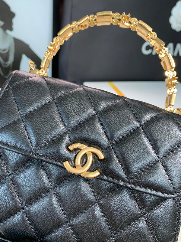  handbag, compact everyday style, image 7