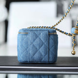  handbag, compact everyday style, image 4