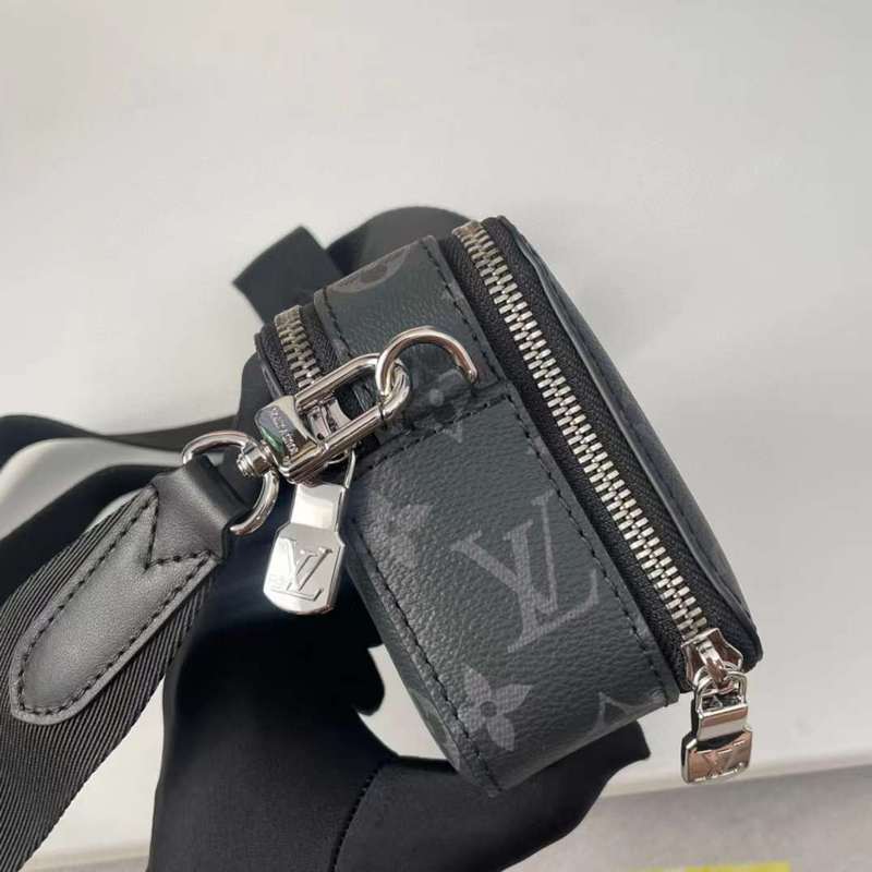 Styled lifestyle shot of statement classic women's handbag – women's premium purse