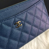 Zivas Charm Effortless Sophistication Everyday Handbag (Premium Everyday Carry) – Close-Up Detail