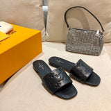 Louis Vuitton White Slingback Heels - Heel Detail View