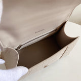 Zivas Charm Understated Luxury Premium Handbag (Premium Everyday Carry) – Detail View