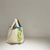  chic everyday bag styled with outfit 24