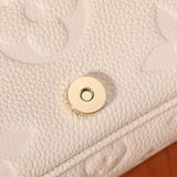  Minimalist shoulder bag carried on shoulder 10