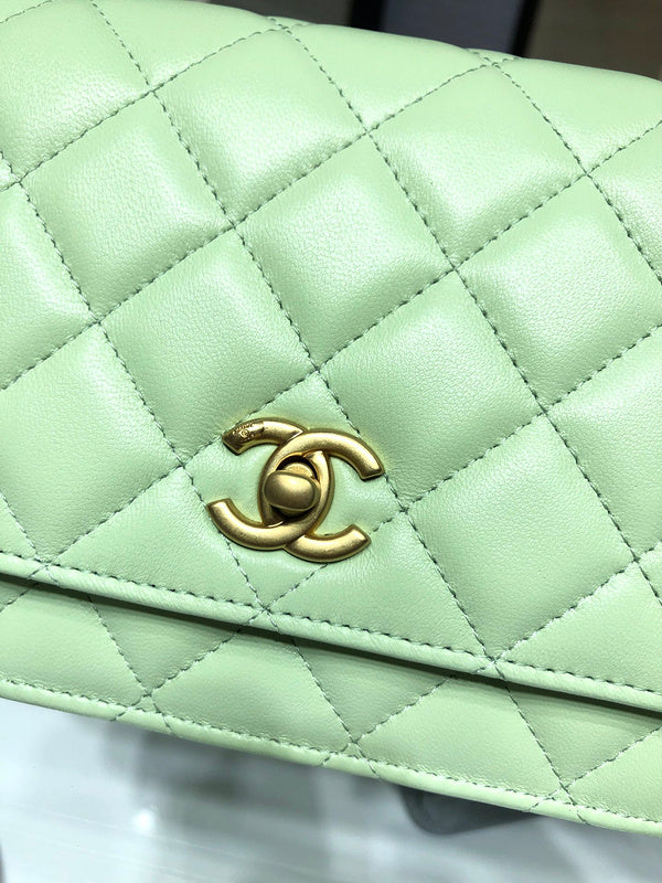  handbag, mid everyday style, image 2