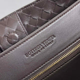 Understated Premium PU Leather Handbag - Versatile Everyday Design | Women's Luxury Handbag #1591 - close-up detail shot (image 3) of designer-inspired handbag