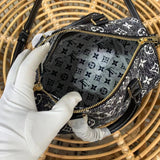 Front view of refined modern women's handbag – women's luxury handbag