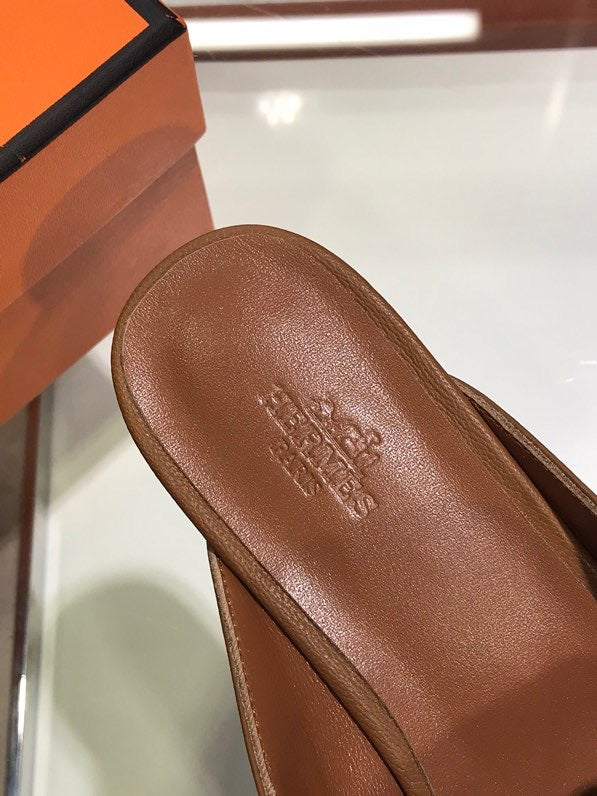 Hermes shoes Style 380 - interior and comfort detail