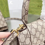 Ziva's Charm handbag – product shot (one versatile size)