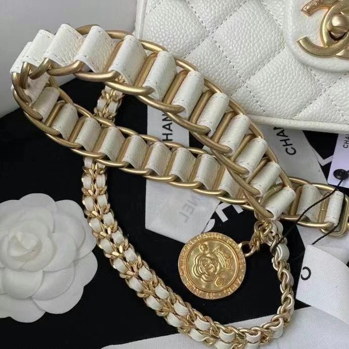 Zivas Charm Understated Luxury Fashion Handbag (Structured Everyday Essential) – Styled Look