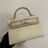 Smart bag shown from front angle