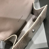 Zivas Charm Timeless Appeal Statement Handbag (Modern Wardrobe Staple) – Detail View