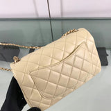 Zivas Charm Effortless Elegance Fashion Handbag (Refined Practical Design) – Close-Up Detail