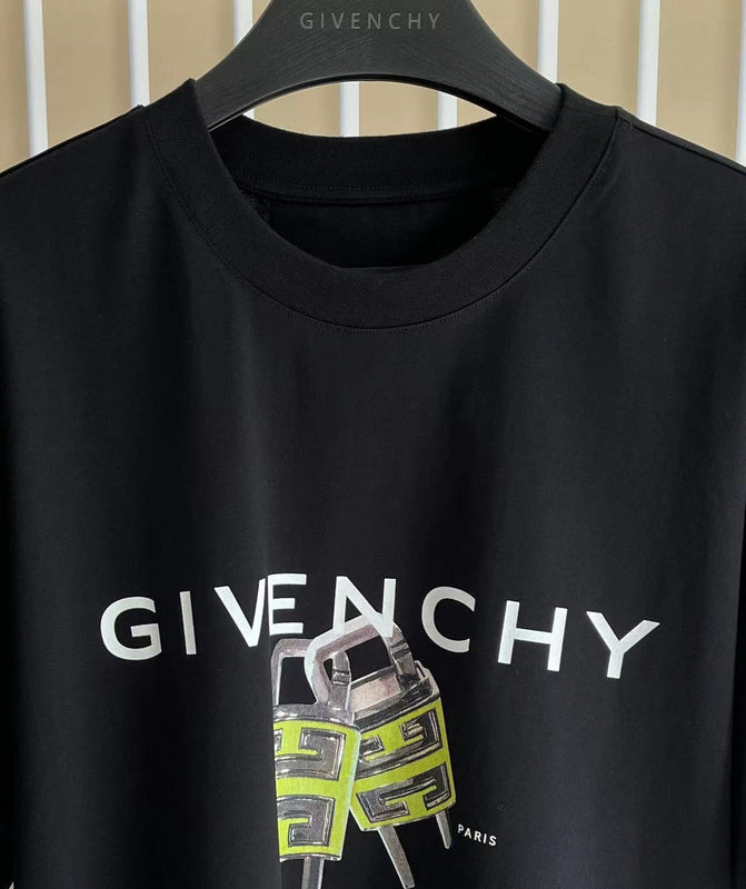 Back view of Givenchy luxury piece style No.123
