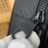  signature everyday bag styled with outfit 30