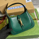 Front view of classic everyday-luxe women's handbag – women's premium purse