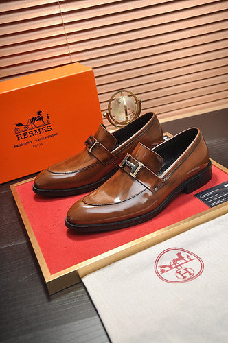 Hermes shoes Style 064 - front view, luxury comfort fit