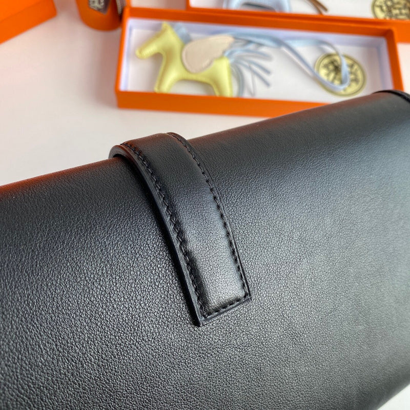 Interior view of classic premium bag