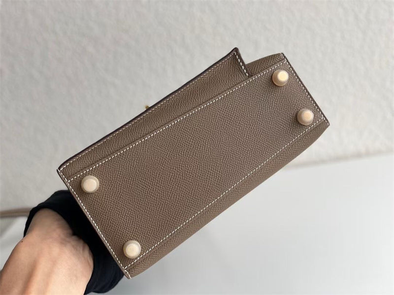 Side view of everyday-ready structured handbag